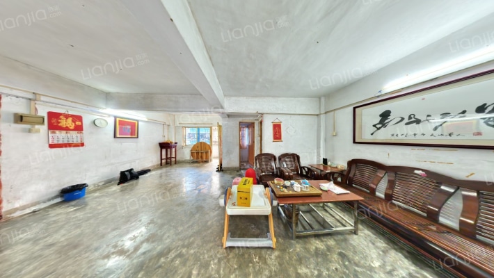 湖畔楼二手房实景图