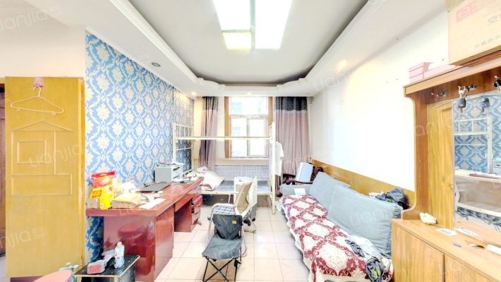 矿机一居委二手房实景图