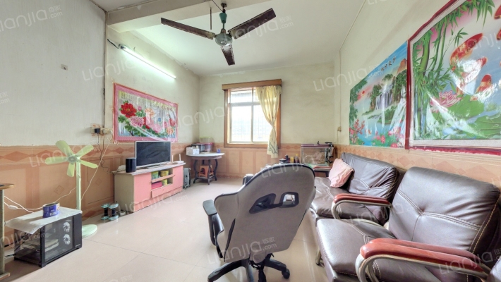 菊苑新村二手房实景图