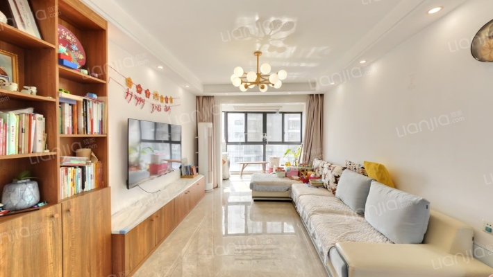 雍合湾花园二手房实景图