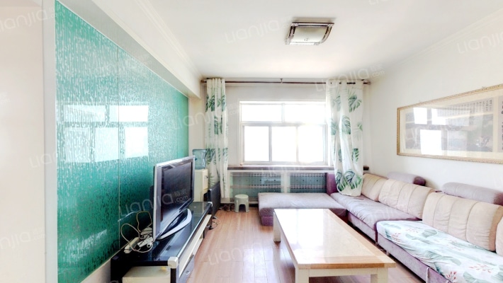 空港花园东航小区二手房实景图