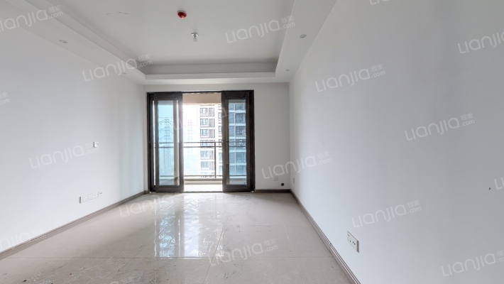 融创欧麓花园城博雅郡二手房实景图