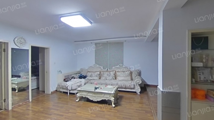 万里小区二手房实景图