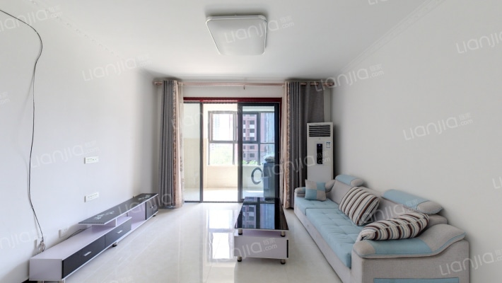 温莎尚郡二手房实景图