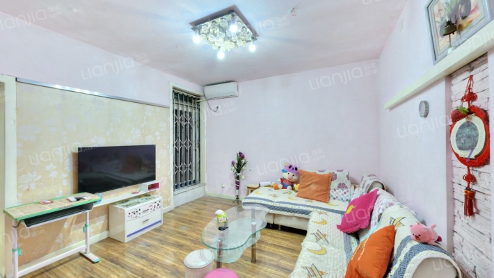 义学仁家二手房实景图