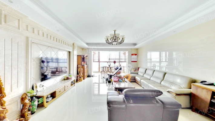 融景湾二手房实景图