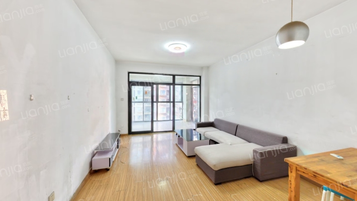 上行锦绣二手房实景图