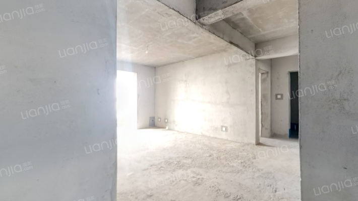 金鳞府二手房实景图