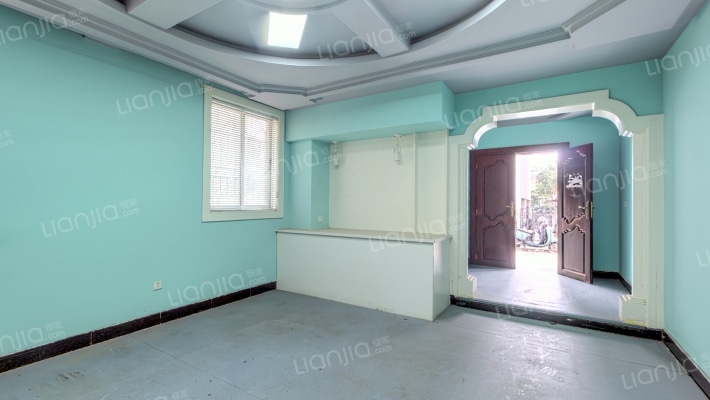 宝马山庄二手房实景图