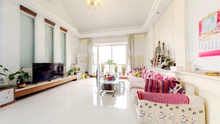 卧龙花园四区二手房实景图