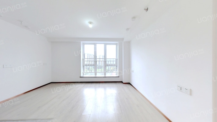 广宇东港空间二手房实景图