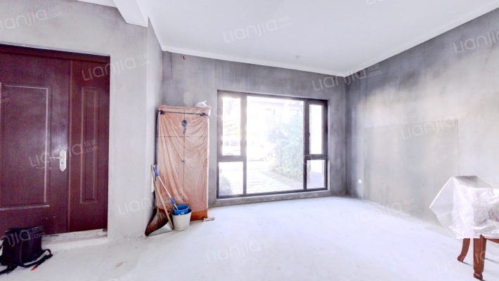 湖山一品花苑二期二手房实景图