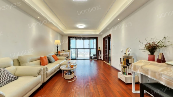 正荣国领二手房实景图