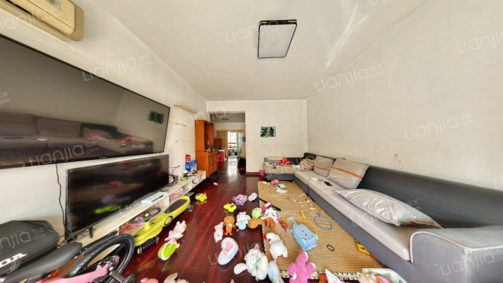 名爵府小区二手房实景图