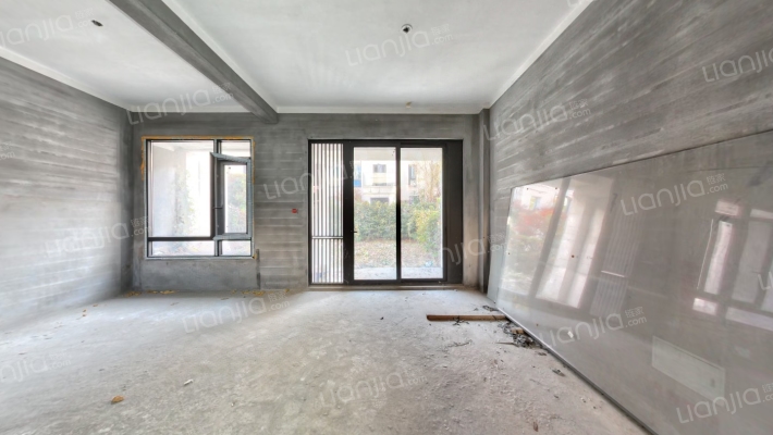 柳岸春风二手房实景图