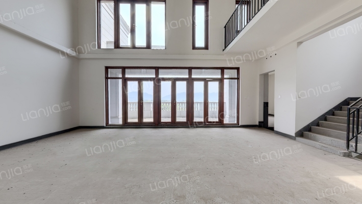 绿城两江御园蔷薇园二手房实景图