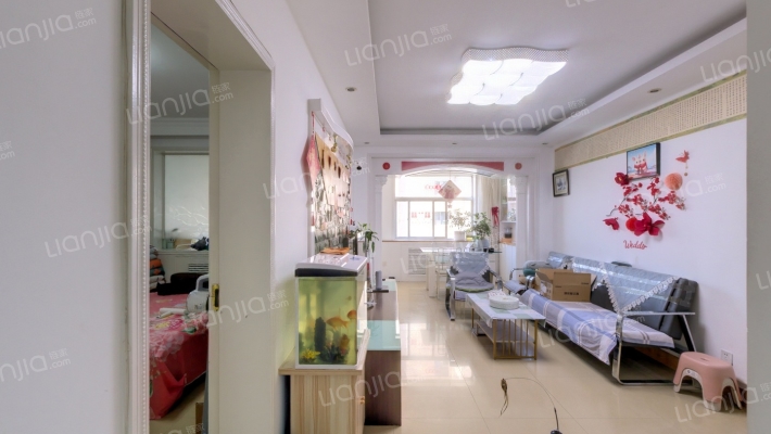兰雅房地产开发公司家属院二手房实景图