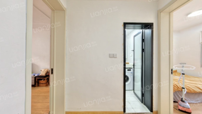 保险公司家属楼二手房实景图