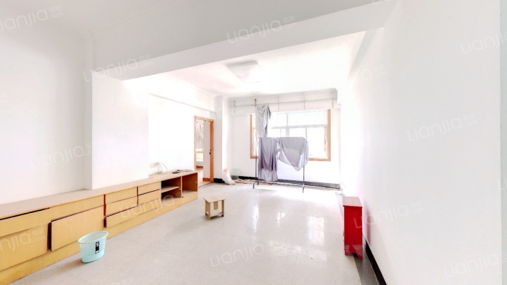 龙跃大厦二手房实景图