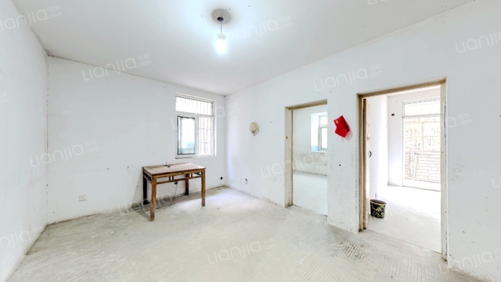 关镇佳园二手房实景图