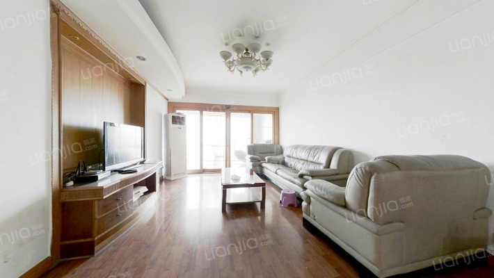 东建世纪广场二手房实景图