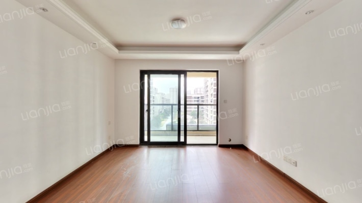 金辉优步湖畔二手房实景图