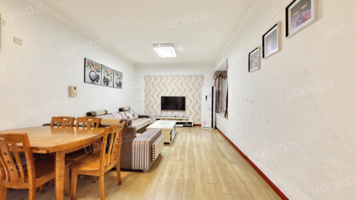 团结佳兴园二手房实景图