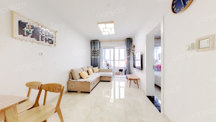 银盛泰浪琴海二手房实景图