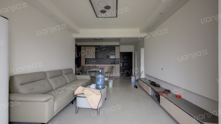 外滩东岸天宸二手房实景图