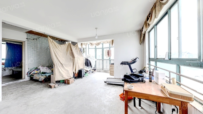 夏驾园华苑二手房实景图