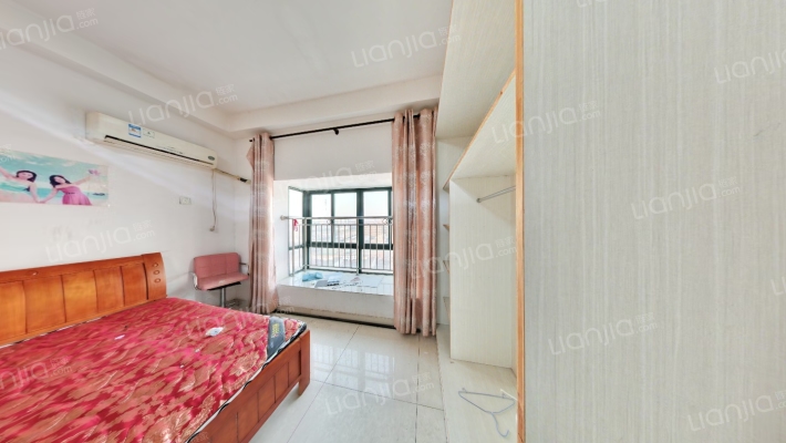 象湖2008二手房实景图