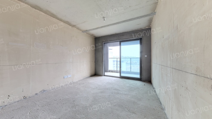 新城明昱东方一期A区二手房实景图