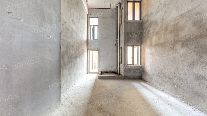 诺希峰汇二手房实景图