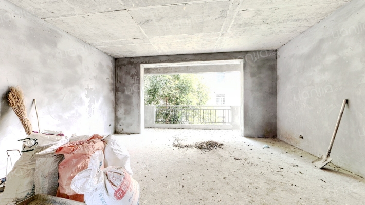 七里二期B区二手房实景图