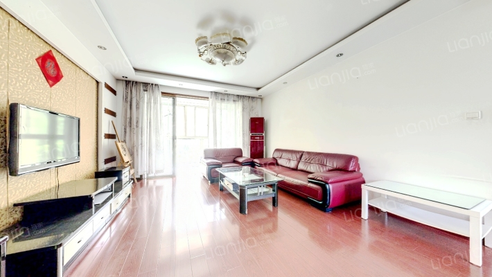 柏丽华庭二手房实景图