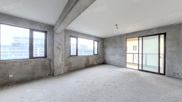 富港公馆二手房实景图