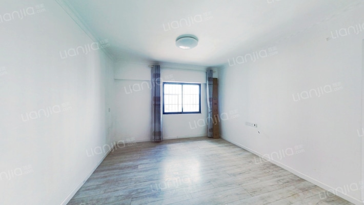 新兴大厦二手房实景图