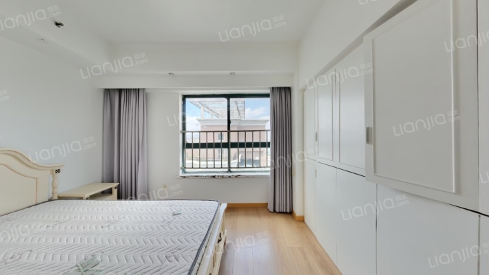 凤起商务大厦二手房实景图