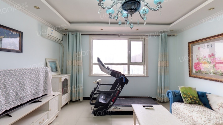 东方润龙二手房实景图