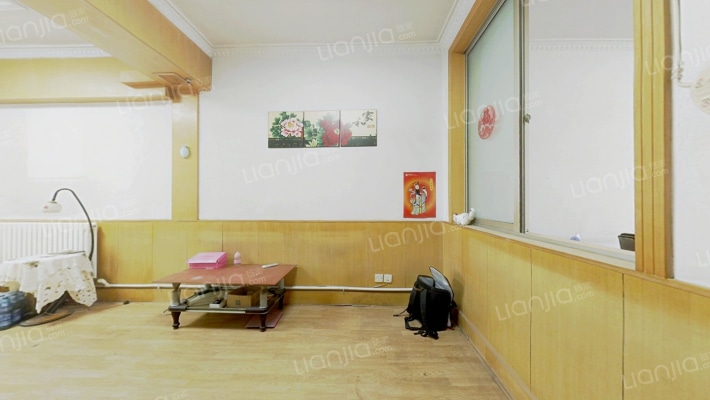 工商局宿舍二手房实景图