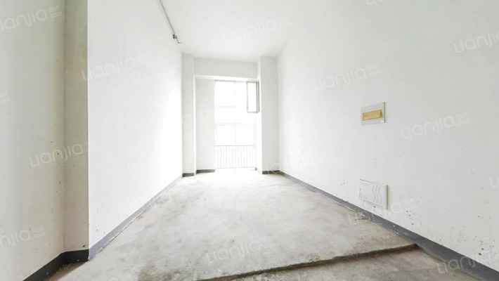 中南世纪雅苑二手房实景图