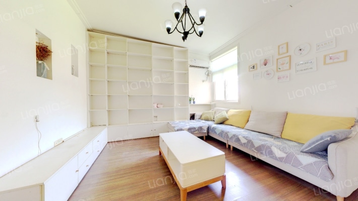 田园小区二手房实景图