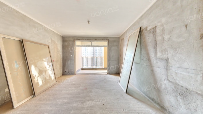 汉飞壹号华府二期二手房实景图