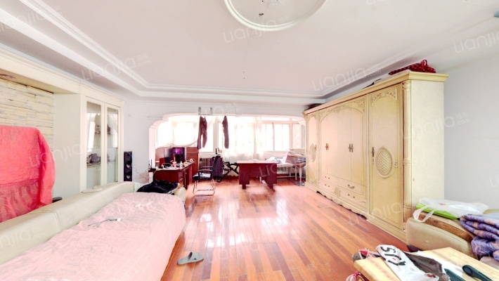 财城公寓二手房实景图