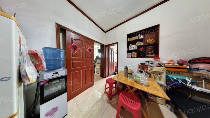 毛纺厂家属区二手房实景图