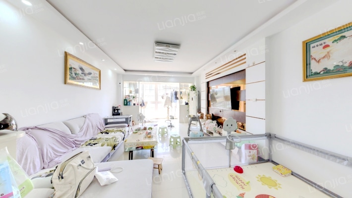 滨江国际城二手房实景图