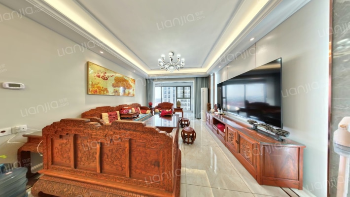 东方学府二手房实景图