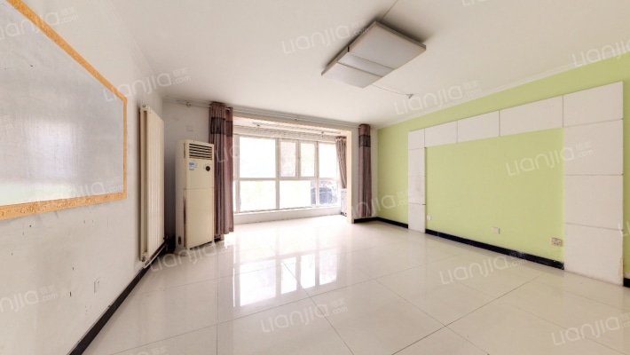 佳世苑小区二手房实景图