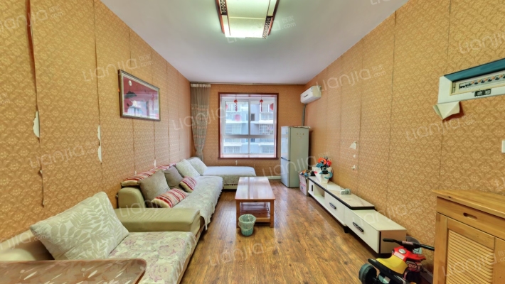 集装箱中心站小区二手房实景图