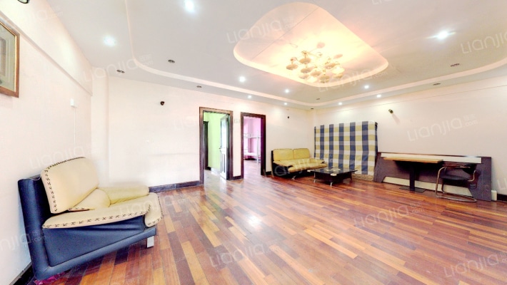 东方名园二手房实景图